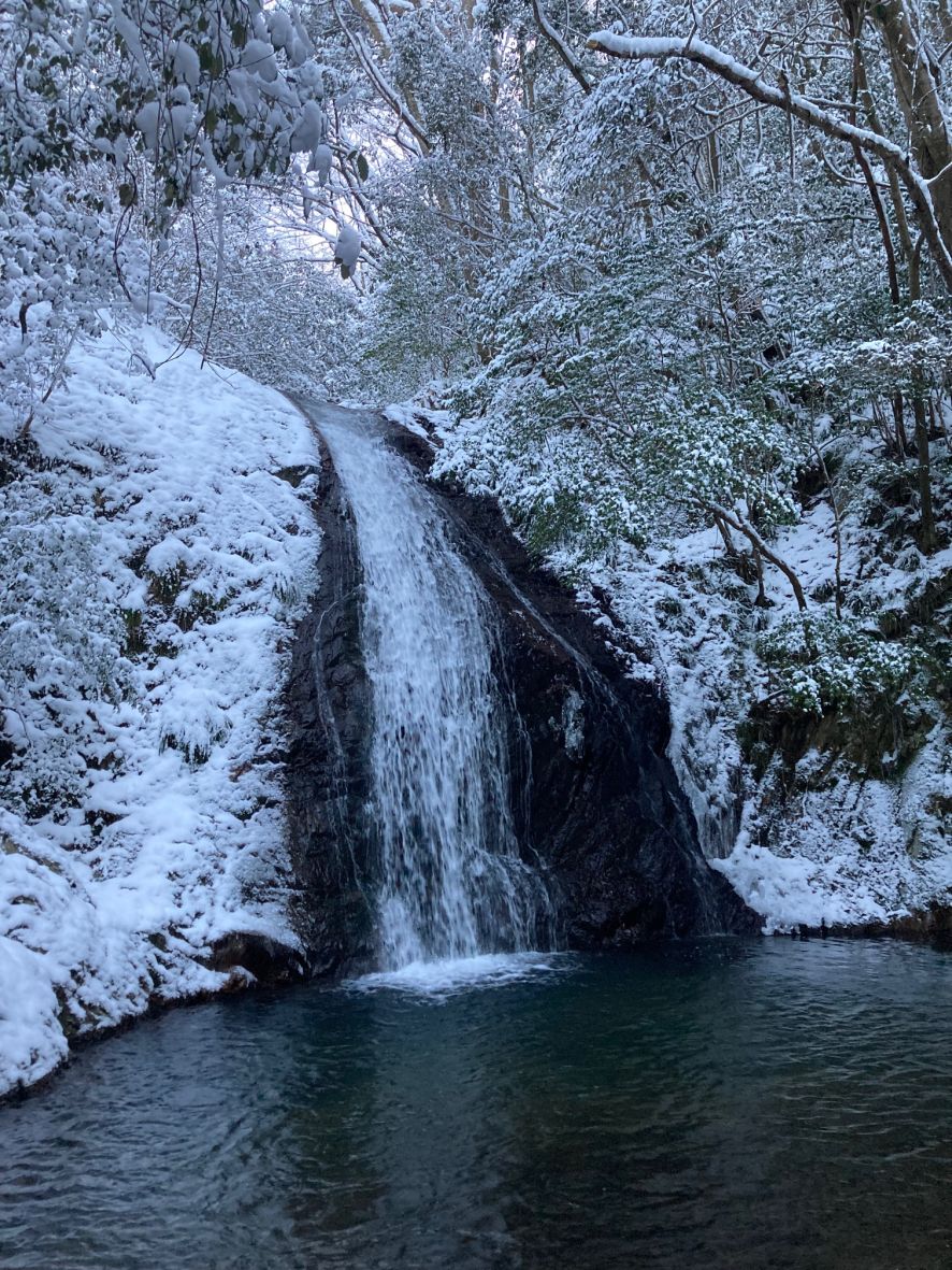 入選「極寒の白糸」品の滝(中垣健一)